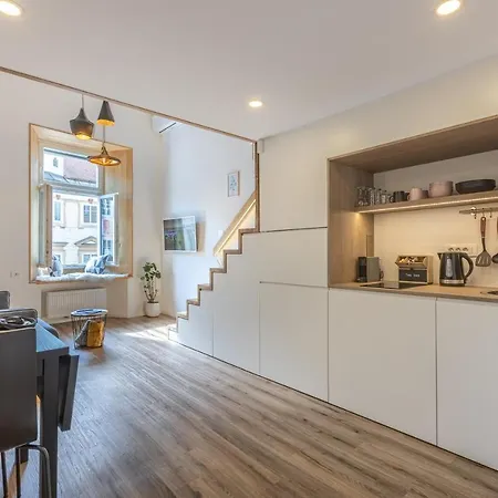 Old Quarter Lejlighed *