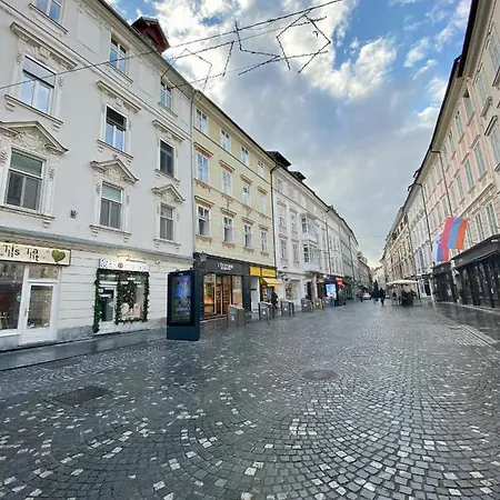 Old Quarter Lägenhet Ljubljana