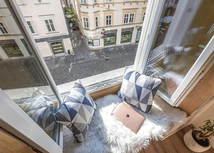 شقة Old Quarter ليوبليانا